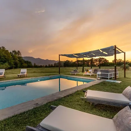Il Conte Luxury Tuscany 3 Bedrooms Villa
